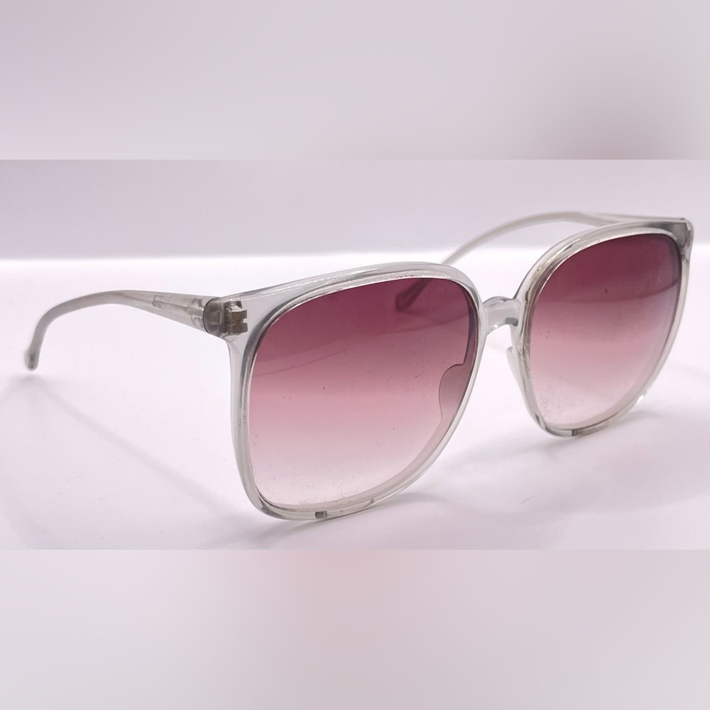 Vintage World Of Frames 83 Gray Translucent Oval Sunglasses Frames Only